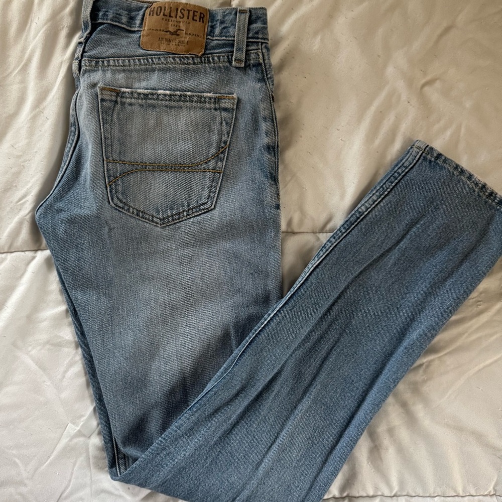 Men’s Hollister Straight Leg Jeans Classic Style